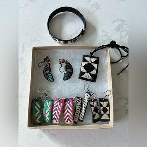 Hand made in Colombia Authentic Handcrafted Multicolor Earrings and Bracelet Set